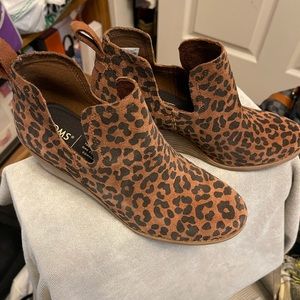 Tom’s wedge booties, animal print
